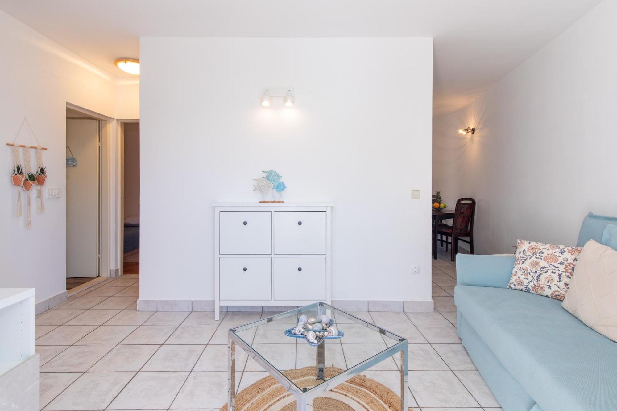 Apartment Laura Пунат Экстерьер фото