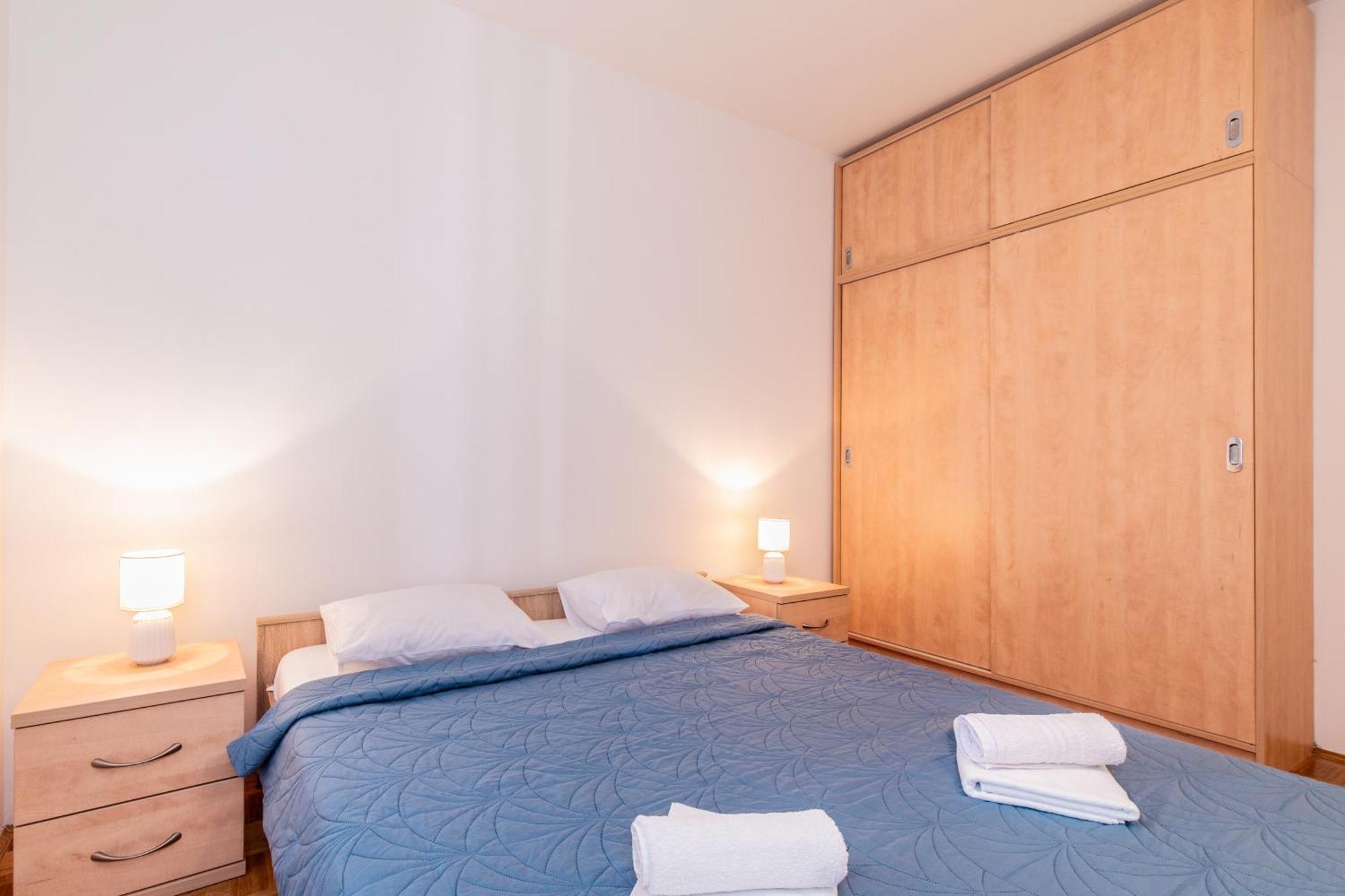 Apartment Laura Пунат Экстерьер фото